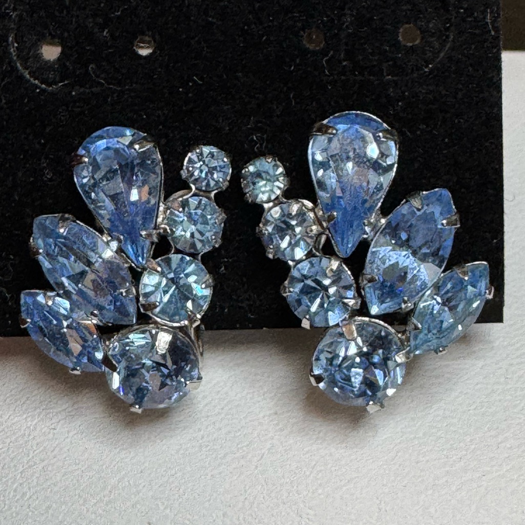 Vintage Sherman Signed Aqua Blue Rhinestone Screwback Earrings